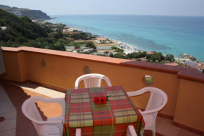 Casa fiorina a Capo vaticano Capo Vaticano